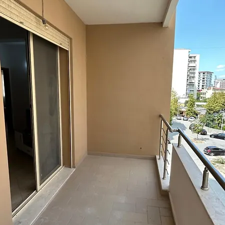 Xenia * Vlorë